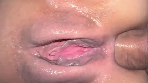 Imagen del video Comete incesto con su padre por el culo