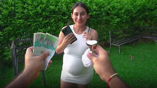 Imagen del video Reto anal para Jennifer Play embarazada