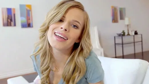 Imagen del video Jillian Janson no dejara que la saques sin correrte dentro
